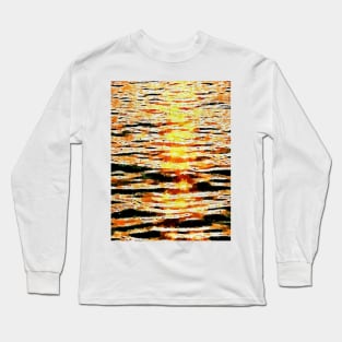 sunset glistening on water Long Sleeve T-Shirt